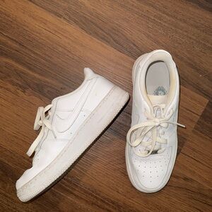 Air Force Ones need to be cleaned